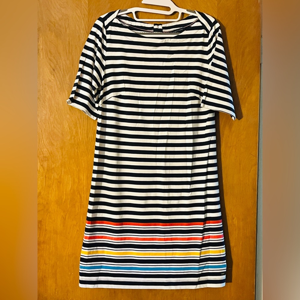Tommy Hilfiger Navy and White Sheath Dress Short Sleeve
